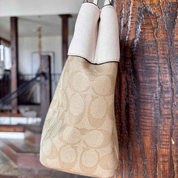 COACH Signature Stripe Gallery Tote F25996 Beige White Canvas Shoulder Bag - Picture 6 of 14